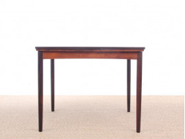 Mid-Century  modern dining table in rosewood 4/6 seats by Poul Hundevad