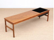 Table basse ou banc scandinave en noyer avec jardinere  