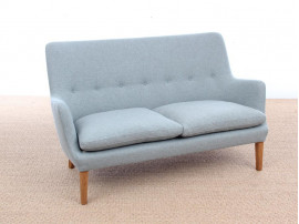 Sofa scandinave 2 places modèle AV 53. Nouvelle édition.