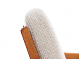 Paire de fauteuils scandinaves en teck modèle 110