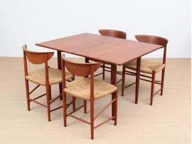 Mid-Century Modern Danish dining table by Borge Mogensen