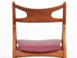 Suite de 10 chaises CH29 "Sawback" 