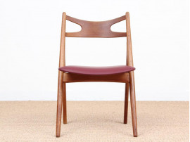 Suite de 10 chaises CH29 "Sawback" 