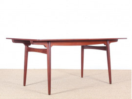 Extending dining table by Hans Wegner AT-310 in teck