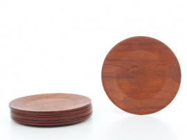 Set of 12 scandinavian plates in teak