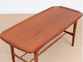 Mid-Century  modern  coffee table in  teak 