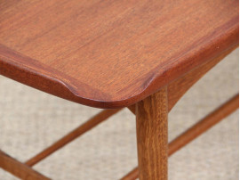 Mid-Century  modern  coffee table in  teak 