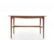 table basse scandinave en noyer