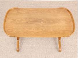 table basse ou table de lampe scandinave en hêtre et orme