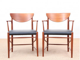 Mid-Century Modern Danish pair of armchairs in teck model 317 by Hvidt & Mølgaard Nielsen