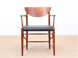 Mid-Century Modern Danish pair of armchairs in teck model 317 by Hvidt & Mølgaard Nielsen