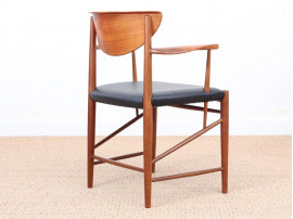 Mid-Century Modern Danish pair of armchairs in teck model 317 by Hvidt & Mølgaard Nielsen