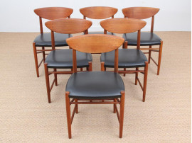 Mid-Century Modern Danish set of 6 chairs in teck model 317 by Hvidt & Mølgaard Nielsen