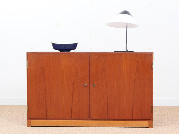 Mid-Century  modern sideboard by Borge Mogensen for FDB 