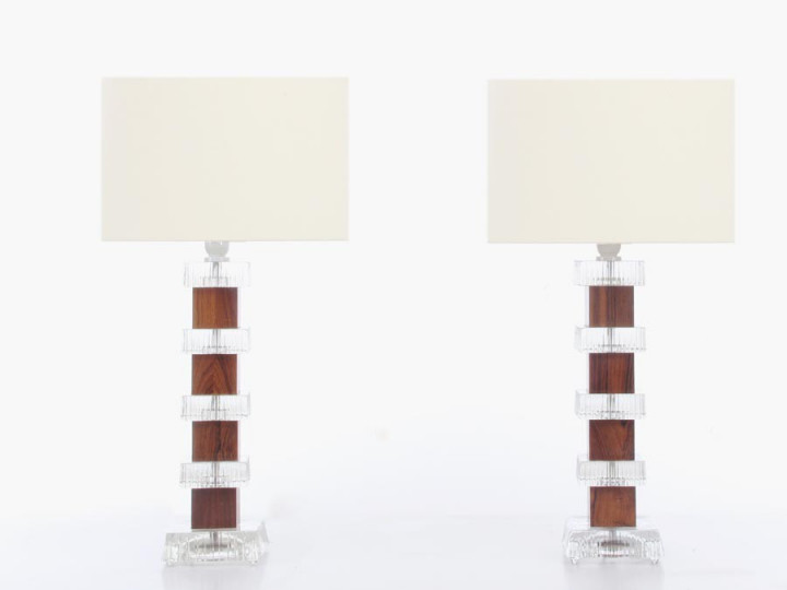 Mid century modern scandinavian pair of lamps in glass and Rio rosewood