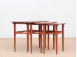 3 tables gigognes scandinaves en teck.