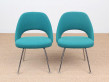 Mid-Century  modern scandinavian pair of executive chairs by Eero Saarinen for Knoll