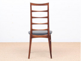 Suite de 4 chaises scandinaves en palissandre de Rio modèle Lis