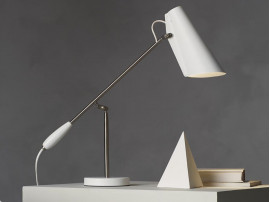 Lampe de bureau ou lampe de table scandinave S-30016 "Birdy". Edition neuve. 