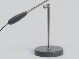 Lampe de bureau ou lampe de table scandinave S-30016 "Birdy". Edition neuve. 