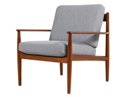 Coussins sur mesure, assise et dossier, pour fauteuils scandinaves. Housses et garnitures.