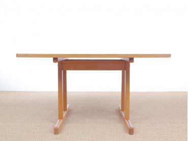 Table de repas scandinave en chêne massif Modèle Shaker 6287