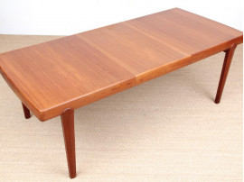 Mid-Century modern scandinavian dining table in teak 6/10 seats