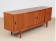 Mid-Century modern scandinavian side bord in teak by H.P. Hansen