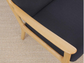 Mid-Century Modern Danish  lounge chair in mapple model PJ 112 by Ole Wanscher