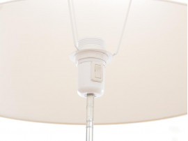 Lampadaire scandinave en palissandre de Rio et aluminium.
