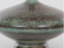 Céramique scandinave : Vase miniature.