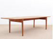 Mid-Century  modern scandinavian coffee table in solid oak by Hans Wegner