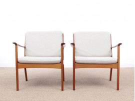 Mid-Century Modern Danish  lounge chair in mahogany model PJ 112 by Ole Wanscher