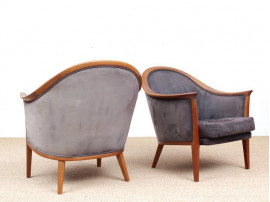 Mid-century Modern paire of lounge chairs in teak and alcantara by Bertil Fridhagen