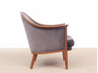 Paire de fauteuils scandinaves en noyer et alcantara