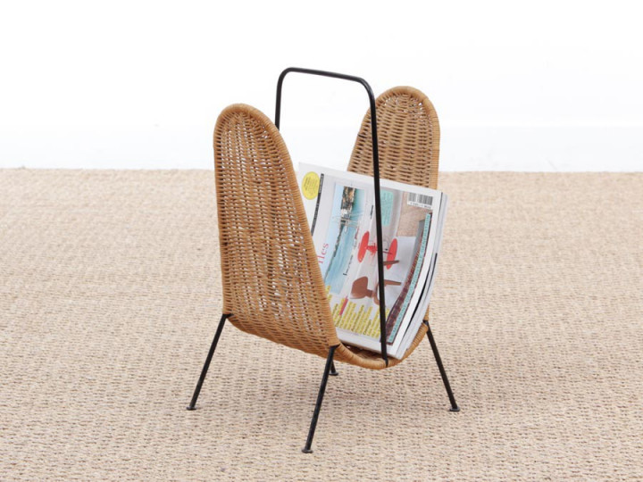 Mid-Century  modern scandinavian magazine rack in rattan