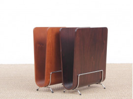 Mid-Century  modern scandinavian magazine rack in pywood. Teak stained