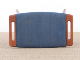 Mid-Century  modern scandinavian "papa bear" stool AP-29 by Hans Wegner for AP Stolen. 