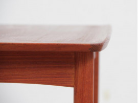 Tables d'appoint scandinave en teck 