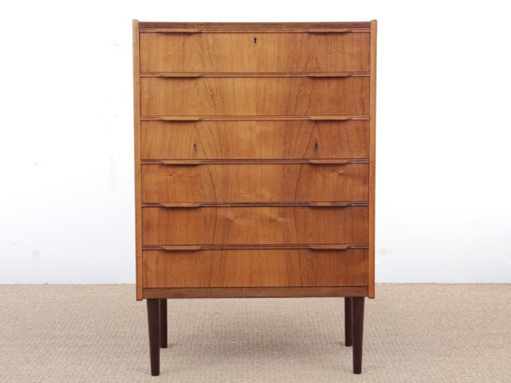 Mid-Century  modern scandinavian chest of drawer in Rio rosewood 