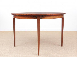 Mid-Century  modern scandinavian round dining table in Rio rosewood 6/8 seats