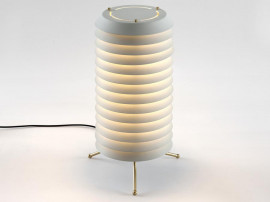 Mid-Century  modern scandinavian table lamp Maija 15 by Ilmari Tapiovaara. New edition