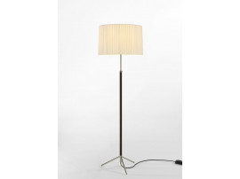 Mid-Century  modern scandinavian chromed floor lamp Pie de Salón by Jaume Sans. New edition