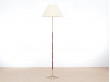 Lampadaire scandinave en teck et laiton