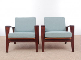 Mid-Century  modern scandinavian pair of lounge chairs model 35 by  Arne Wahl Iversen.