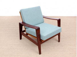 Mid-Century  modern scandinavian pair of lounge chairs model 35 by  Arne Wahl Iversen.