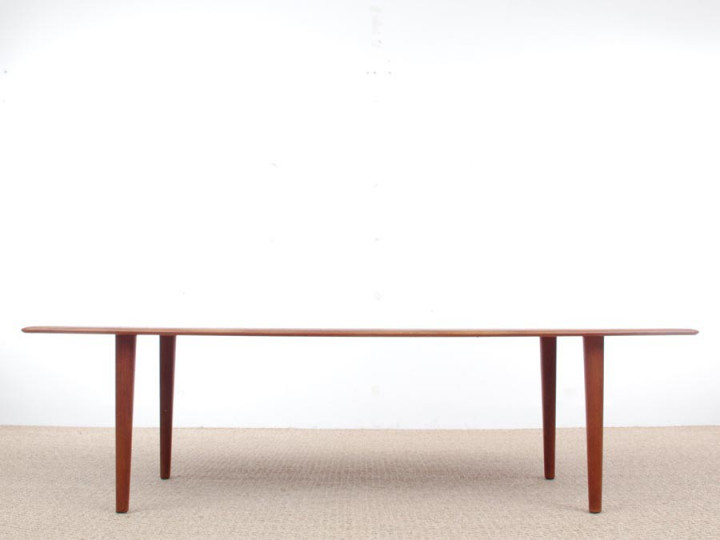 Table basse scandinave en teck  massif model fd 516 