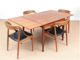 Table de repas scandinave carrée en teck à rallonges 4/6 personnes