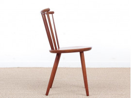 Mid-Century modern scandinavian pair of chairs in teak