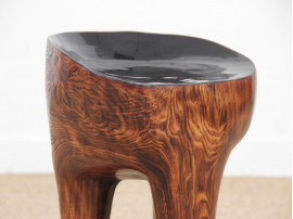 Tabouret tripode. Pièce unique signée du Sculpteur français Yvon